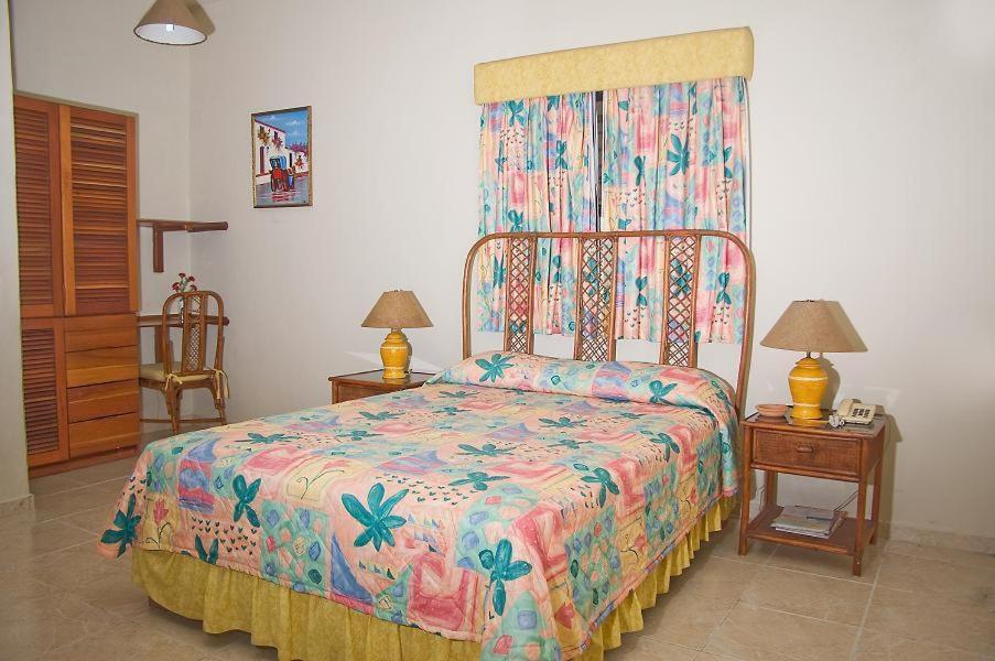 Carey House Hotel Santo Domingo Exteriör bild